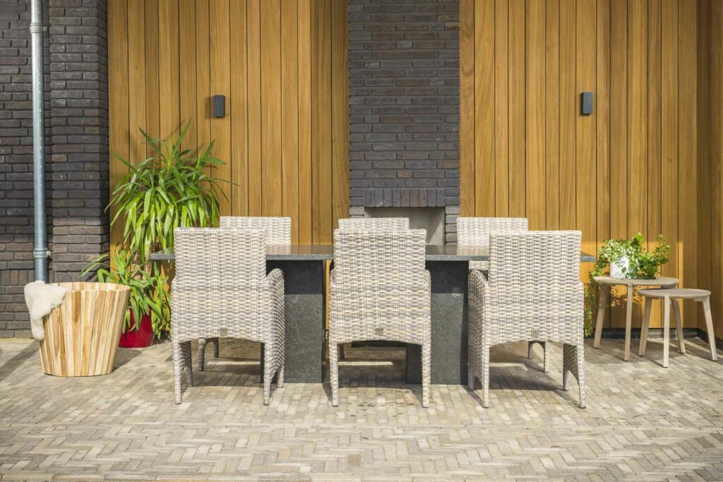 4 Seasons outdoor mambo met graniet
