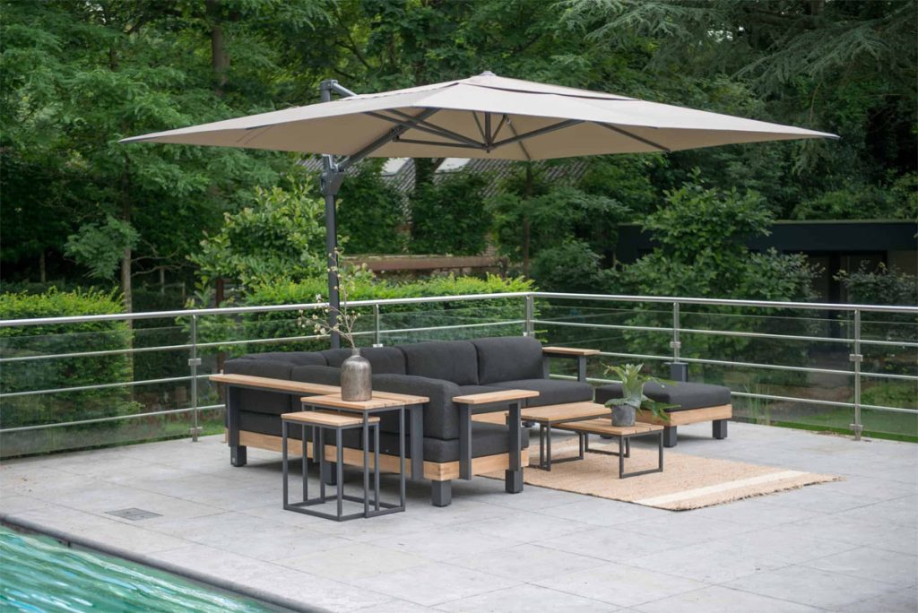 4 Seasons Outdoor Hacienda parasol 300 x 400 cm taupe met antraciet frame