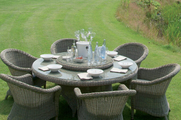 4 Seasons Outdoor Chester dining set met Victoria tafel Pure * SALE *