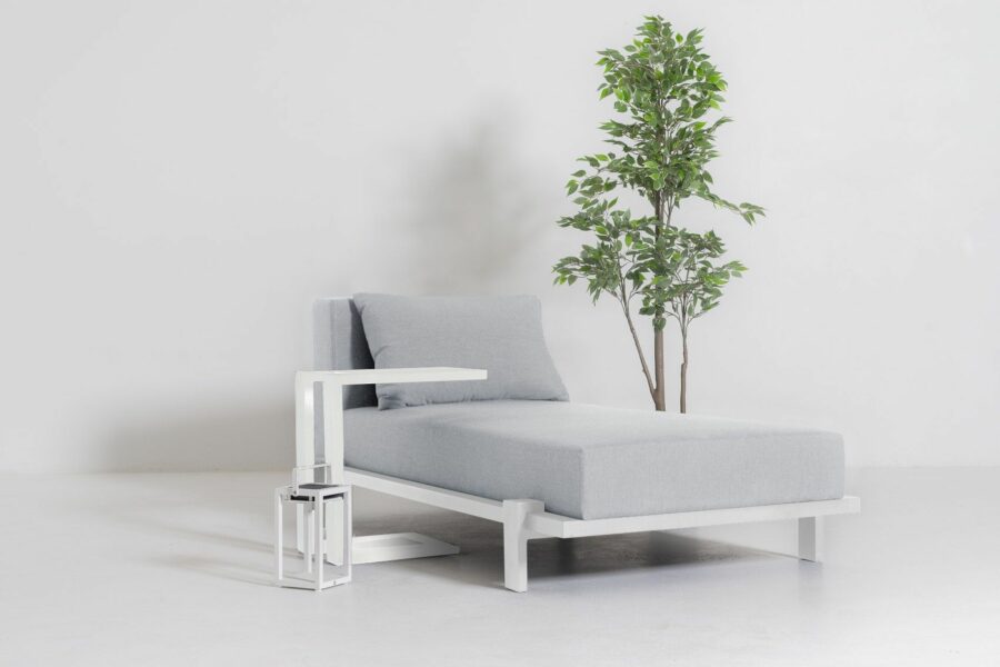 Flow. Sublime daybed lead chine