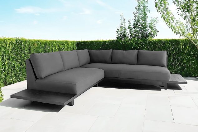 Flow. Emerald platform loungebank sooty