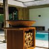 OFYR Classic Corten PRO met houtopslag en deksel sfeer