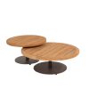4 Seasons Outdoor Volta tafels terre met rond teak blad Ø 80 cm (H30) en Ø 60 cm (H35)