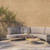 4 Seasons Outdoor Comino hoek loungebank met Volta tafels latte