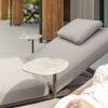 4 Seasons Outdoor Madeira daybed terre met Boaz bijzettafel - detail