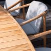 4 Seasons Outdoor Tess dining set teak met Corsica tafel - detail