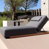 Flow Lio daybed sooty met teakhouten frame