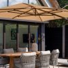 4 Seasons Outdoor Finca parasol met Wengé frame en Beach doek 400 x 300 cm