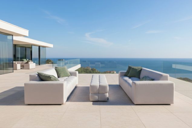 Flow Syra loungeset Ibiza style graumel chalk met voetenbank SALE