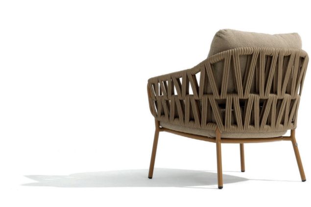 4 Seasons Outdoor Biarritz low dining chair amber