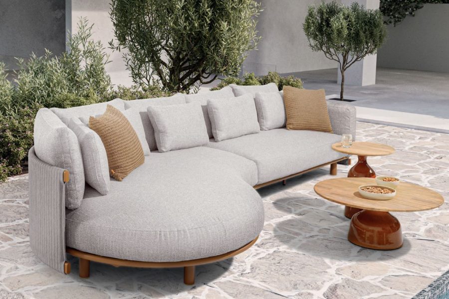 4 Seasons Outdoor Safina chaise loungebank amber met June lounge- en bijzettafel