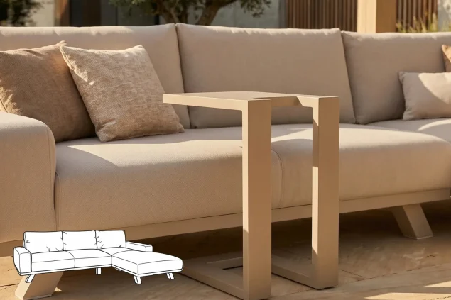 Easey chaise tuscan + u tafel rechts